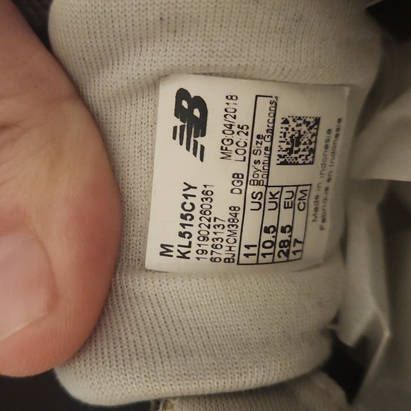 New Balance Kids' Olive and Cream Sneakers Size 11 - Picture 3 of 9